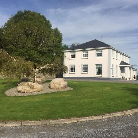 Kingfisher House * Claremorris